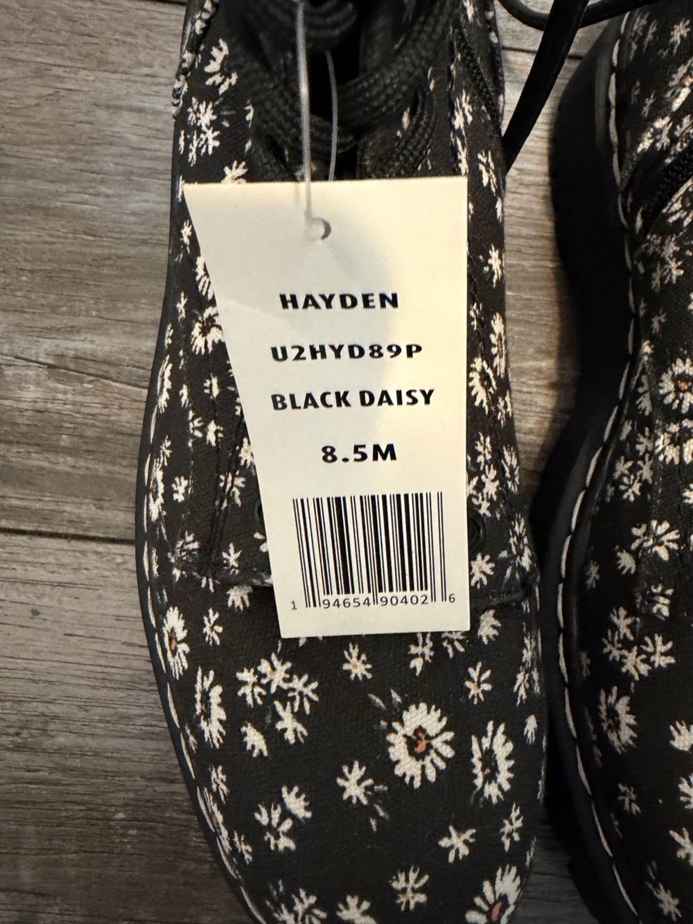 Hayden Black Slip-On Flats with White Daisy Print